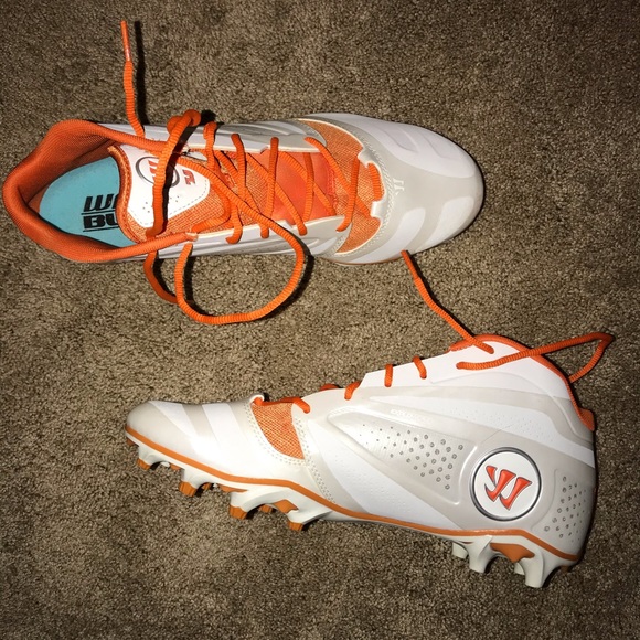 warrior burn 7.0 mid lacrosse cleats